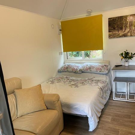 The Little Nest Beach Sole Use Accommodation Near To Bath Wick  Exterior photo